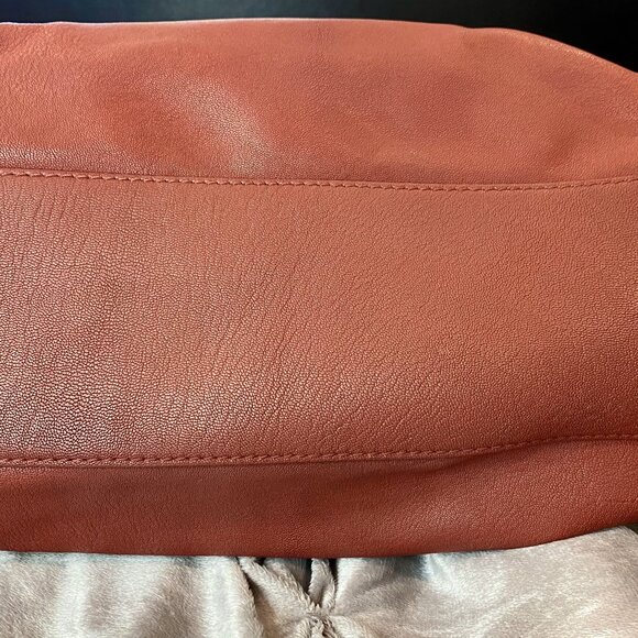 MICHAEL KORS LARGE RED HANDBAG WITH SILVER HARDWARE - Picture 7 of 11